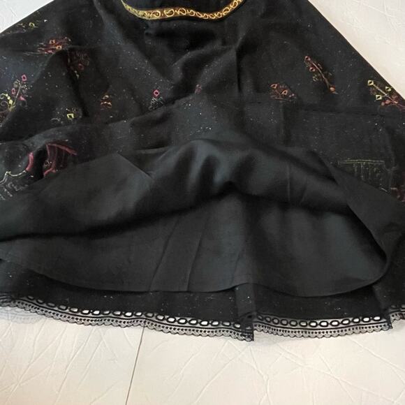 Cynthia Steffe Black Embroidered Wool Silk Blend Lace Pleated Skirt NWOT Size M - Picture 8 of 12